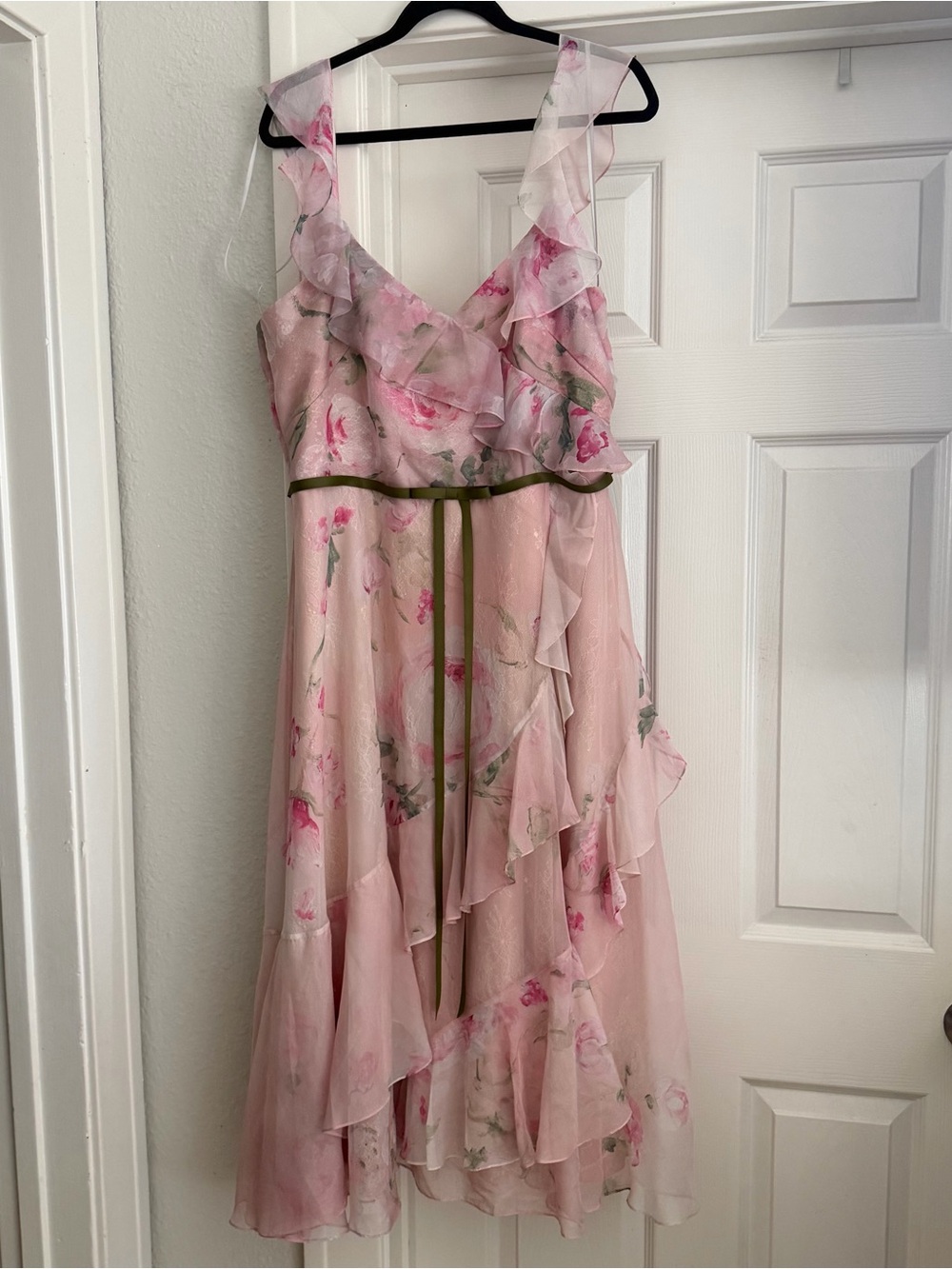 Marchesa Note Pink Floral Ruffled Midi Dress with Olive Waist Tie - Picture 4 of 8